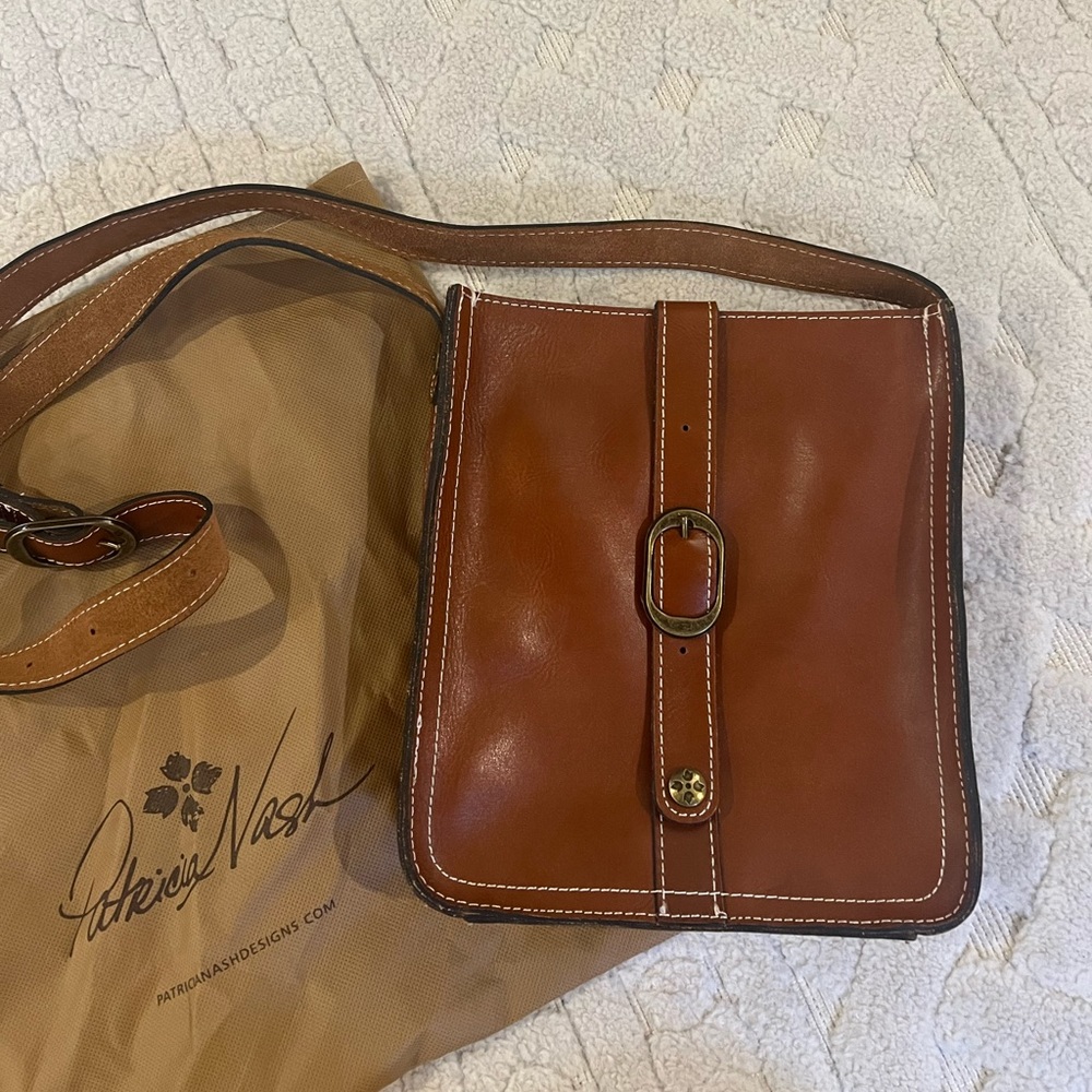 Patricia Nash Crossbody leather handbag